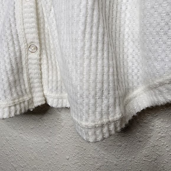 Colsie Women's Waffle Button-up Lounge Sweatshirt Size M - Picture 5 of 7